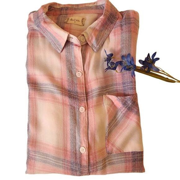 Altar'd State Lightweight Long Sleeve Button Front Blouse - Picture 4 of 11